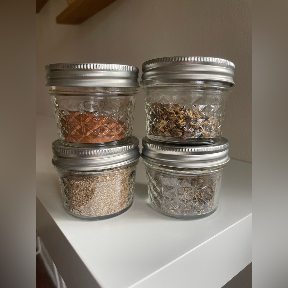 Glass Mason Jars with Silver Lids - Set of 4